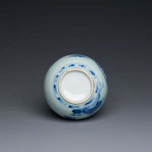 Vase en porcelaine de Chine en bleu et blanc à décor narratif, Kangxi — photo 6