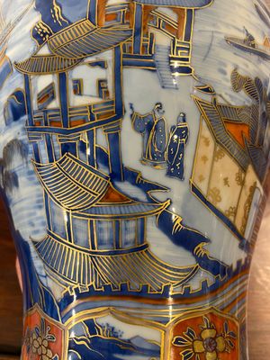 Vase en porcelaine de Chine en bleu et blanc surdécoré aux Pays-Bas, Kangxi — photo 10