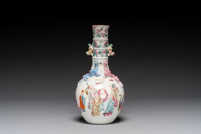 Vase en porcelaine de Chine famille rose à décor de '18 Luohan', 19ème — photo 3