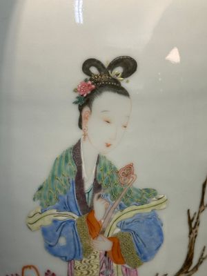 Vase en porcelaine de Chine famille rose à décor Lan Caihe, marque et époque de Qianlong — photo 6