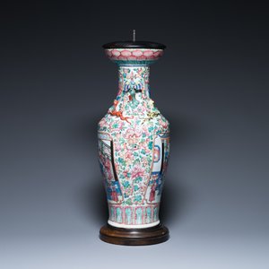Vase en porcelaine de Chine famille rose aux anses en forme de phénix, 19ème — photo 4