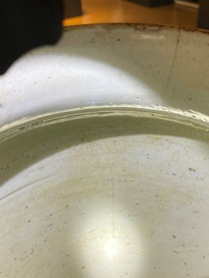 Vase en porcelaine de Chine wucai au couvercle en bois, époque Transition — photo 11