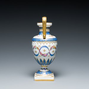 Vase en porcelaine polychrome dans le style de Sèvres, France, 19ème — photo 2