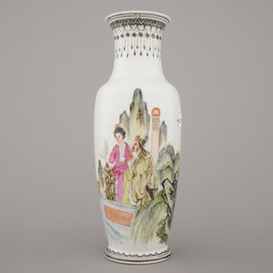 Vase fin chinois, famille rose, République — photo 2