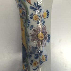 Vase orangiste rare en faïence de Delft, décor portrait royal, 18e — photo 4