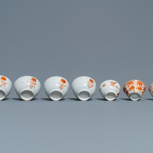 Veertien Chinese ijzerrode en vergulde koppen en negen schotels, Kangxi/Qianlong — foto 14