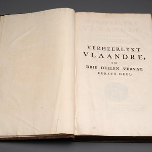 Verheerlykt Vlaandre, Flandria Illustrata, an illustrated chronicle of Flanders in three tomes and two volumes, Flanders, dated 1735 — photo 2
