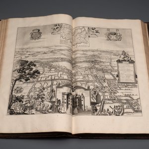 Verheerlykt Vlaandre, Flandria Illustrata, an illustrated chronicle of Flanders in three tomes and two volumes, Flanders, dated 1735 — photo 24