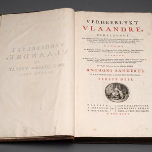 Verheerlykt Vlaandre, Flandria Illustrata, an illustrated chronicle of Flanders in three tomes and two volumes, Flanders, dated 1735 — photo 3