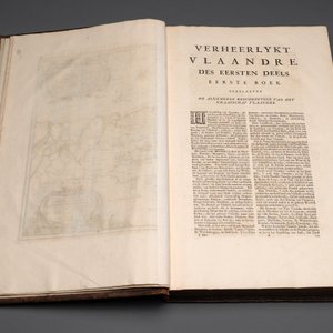 Verheerlykt Vlaandre, Flandria Illustrata, an illustrated chronicle of Flanders in three tomes and two volumes, Flanders, dated 1735 — photo 6