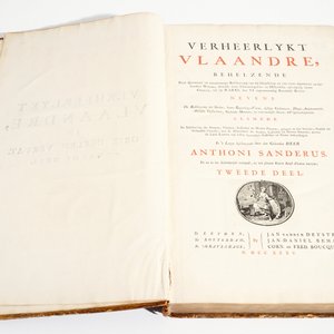 Verheerlykt Vlaandre, Flandria Illustrata, trois tômes en deux volumes, Anthoni Sanderus, 1735 — photo 11