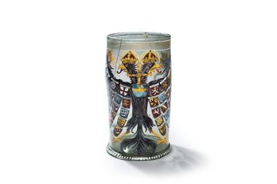 Verre de type 'humpen' émaillé au double aigle, Allemagne, probablement Bohème, daté 1636