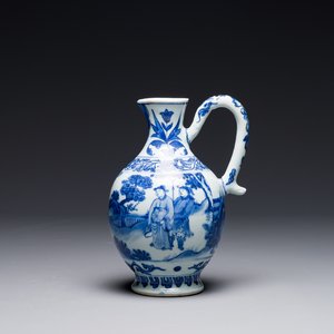 Verseuse en porcelaine de Chine en bleu et blanc à décor de figures dans un paysage, époque Transition — photo 1