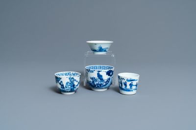 Vier Chinese blauw-witte koppen, 19e eeuw