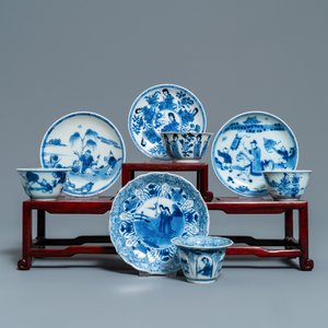 Vier Chinese blauw-witte koppen en schotels, Kangxi — foto 1
