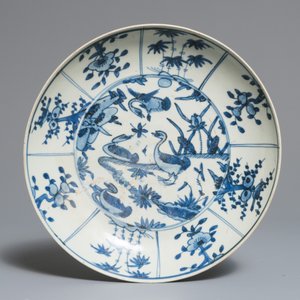 Vier Chinese blauwwitte Swatow borden, Ming — foto 2