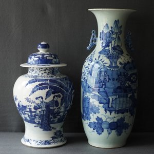Vier Chinese blauwwitte vazen, 19e eeuw — foto 13