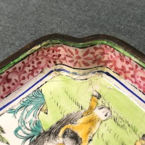 Vier Chinese Canton email schoteltjes met paarden, 18/19e eeuw — foto 17