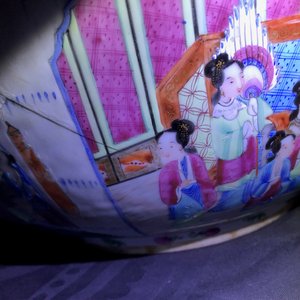 Vier Chinese Canton famille rose, blauwwitte en Imari-stijl kommen, 18/19e eeuw — foto 54