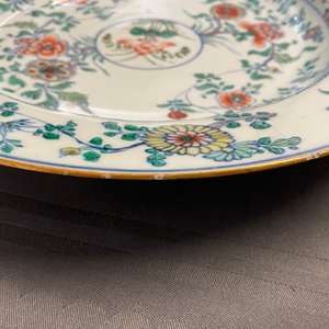 Vier Chinese doucai schotels, Kangxi — foto 12