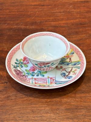 Vier Chinese famille rose en ijzerrode koppen en schotels, Yongzheng/Qianlong — foto 19