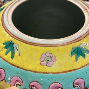 Vier Chinese famille rose en qianjiang cai dekselpotten, 19/20e eeuw — foto 19