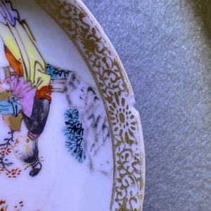 Vier Chinese famille rose koppen en schotels met mandarijns decor, Qianlong — foto 18
