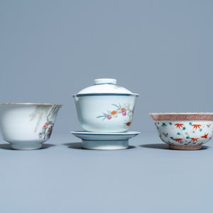 Vier Chinese famille rose theepotten, drie kommen en een theebus, 19/20e eeuw — foto 18