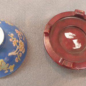 Vier Chinese kommen met floraal decor op blauwe fondkleur, Yongzheng merk, Republek — foto 23
