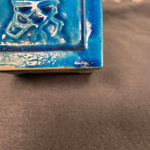 Vier Chinese monochrome turquoise vazen en een celadon vaas, 19/20e eeuw — foto 19