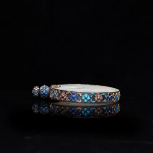 Vier Chinese snuifflessen in jade met ingelegde zilveren monturen, 19/20e eeuw — foto 14