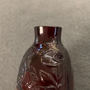 Vier Chinese snuifflessen in rood en roze glas, 19/20e eeuw — foto 16