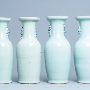 Vier Chinese vazen met blauw-wit decor op celadon fondkleur, 19e eeuw — foto 3
