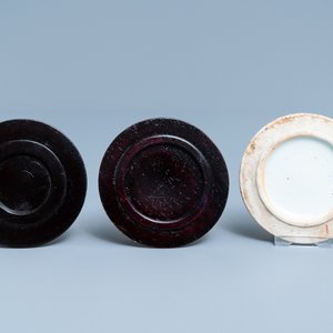 Vier Chinese vazen met ijzerrood decor van boeddhistische leeuwen, 19/20e eeuw — foto 9