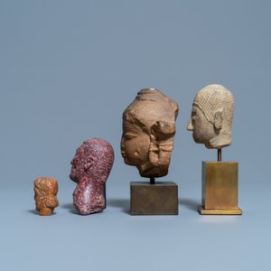 Vier diverse gesculpteerde stenen koppen, 17e eeuw en later — foto 3