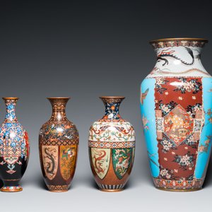 Vier Japanse cloisonné vazen, Meiji, 19/20e eeuw — foto 5