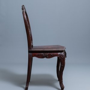 Vier koloniale Portugese of in Macao gemaakte houten stoelen met opengewerkte rugleuning, 19e eeuw — foto 25