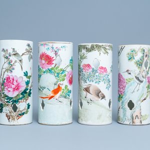 Vier opengewerkte Chinese qianjiang cai hoedensteunen, 19/20e eeuw — foto 1