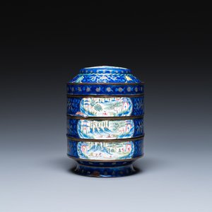 Vier stukken Chinees Canton email met blauwe fondkleur, Qianlong/Jiaqing — foto 8