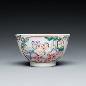 Vier stukken Chinees famille rose exportporselein met mythologische en romantische decors, Qianlong — foto 4