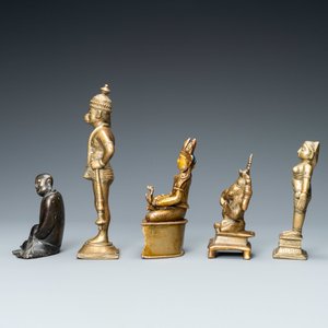Vijf bronzen figuren, India, Japan en Tibet, 19/20e eeuw — foto 3