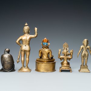 Vijf bronzen figuren, India, Japan en Tibet, 19/20e eeuw — foto 4