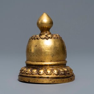 Vijf bronzen koperen Boeddhistische votieve objecten, Tibet en Nepal, 18/19e eeuw — foto 9