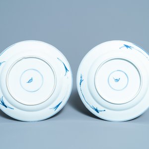 Vijf Chinese blauw-witte borden en één in famille verte, Kangxi — foto 5