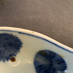 Vijf Chinese blauw-witte en polychrome 'draken' lepels, 19/20e eeuw — foto 14