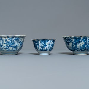 Vijf Chinese blauw-witte kommen, Wanli — foto 3