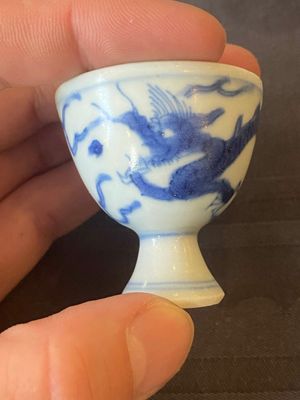Vijf Chinese blauw-witte stem cups uit het Hatcher scheepswrak, Transitie periode — foto 11
