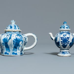 Vijf Chinese blauw-witte theepotten met Lange Lijzen, Kangxi — foto 4