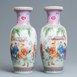 Vijf Chinese famille rose en verte vazen, Republiek — foto 8