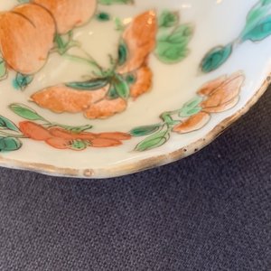 Vijf Chinese famille rose lepels met vruchten, bloemen en vlinders, 19/20e eeuw — foto 10